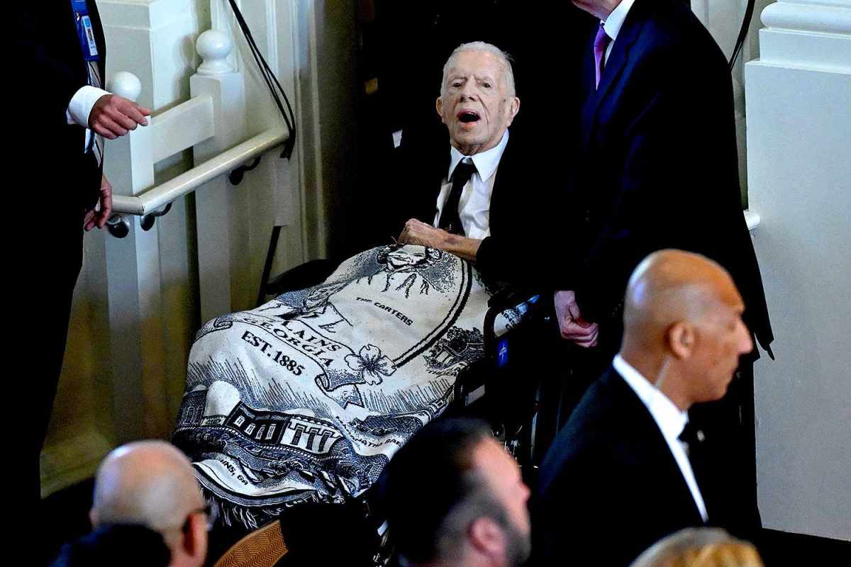 Funérailles de Jimmy Carter | Cinq présidents exposent une image